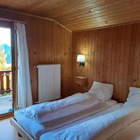 アパート Arvine Combles By Interhome